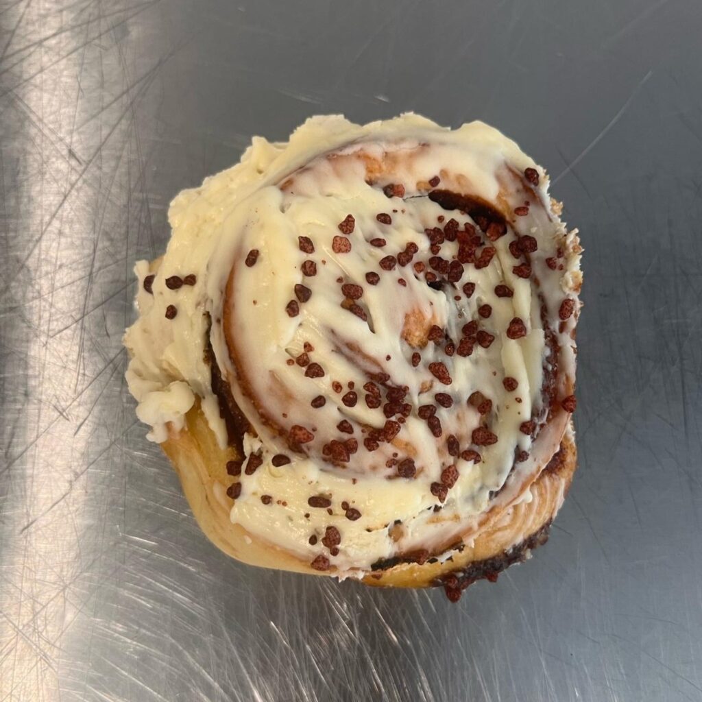 Bakkerswerkplaats cinnamon bun